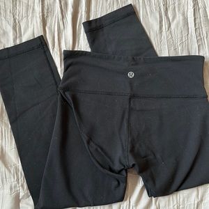 Lululemon Wunder Under Crops Sz 4